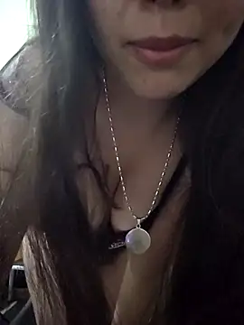 Snapshot of Alissun_ chatting on May 2026 12:48:02 AM Alissun online show from May 2026 12:48:02 AM