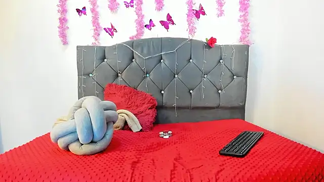 Candy Soud19 online show from November 2025 12:49:02 PM