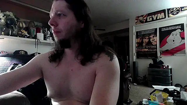 biggerisbetter12 online show from October 2025 09:26:02 AM