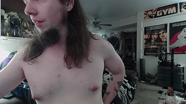 Snapshot of biggerisbetter12 chatting on June 2026 01:01:01 AM biggerisbetter12 online show from June 2026 01:01:01 AM