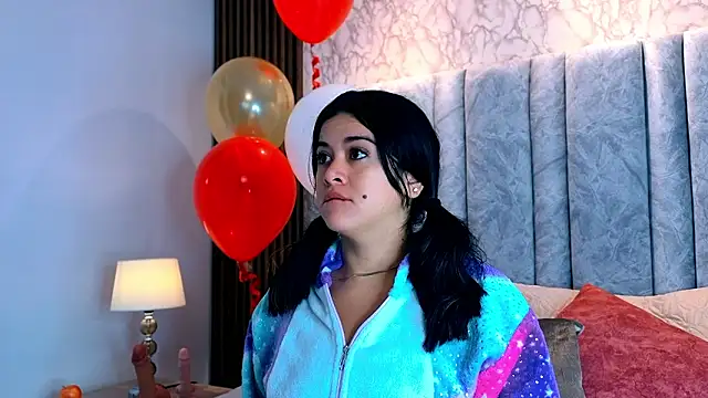 goddessfeetxx online show from February 2026 12:25:01 PM