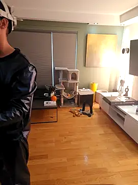 Snapshot of Benfetish chatting on November 2025 07:58:02 PM Benfetish online show from November 2025 07:58:02 PM