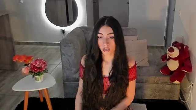 BritanyLnx online show from April 2026 12:05:01 AM