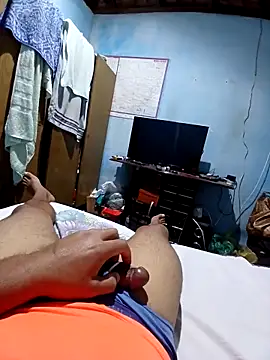 Snapshot of mineiro0388 chatting on November 2025 04:11:01 AM mineiro0388 online show from November 2025 04:11:01 AM