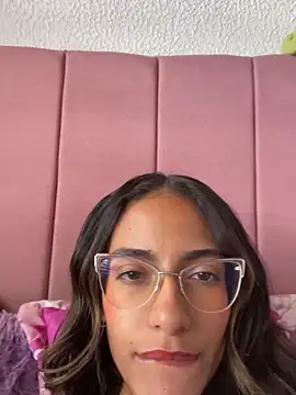 elegant  rouse online show from December 2025 08:04:02 PM