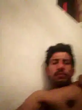 Snapshot of Orlao25cm chatting on December 2025 07:39:02 AM Orlao25cm online show from December 2025 07:39:02 AM