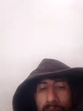 Snapshot of Orlao25cm chatting on February 2026 06:17:01 PM Orlao25cm online show from February 2026 06:17:01 PM