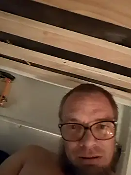 doggyqwe11 online show from October 2025 11:38:01 PM