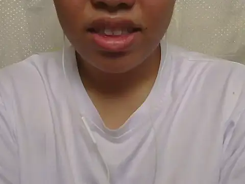 Snapshot of ChubbyButty chatting on April 2026 01:43:01 AM ChubbyButty online show from April 2026 01:43:01 AM