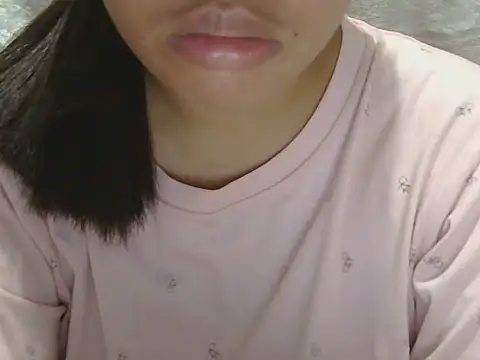 Snapshot of ChubbyButty chatting on May 2026 12:58:01 PM ChubbyButty online show from May 2026 12:58:01 PM