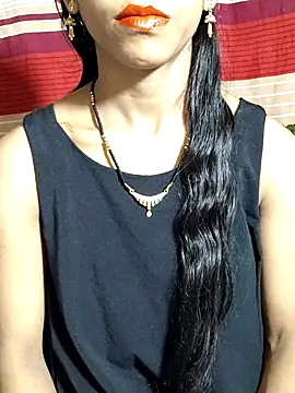 Itz Aisha   online show from November 2025 06:02:02 AM