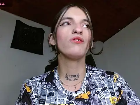 Scarlett crastrawberry online show from March 2026 12:06:01 AM