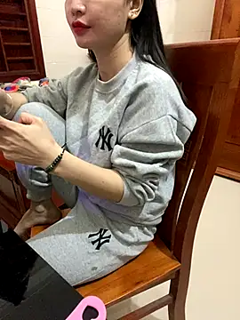 Phale2x online show from October 2025 12:13:02 PM