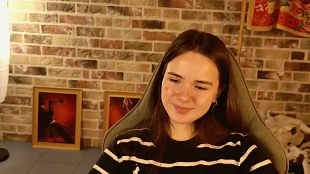 May Bloom online show from January 2026 09:12:01 AM