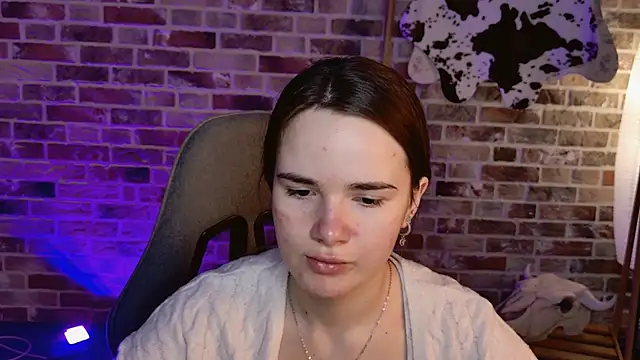 May Bloom online show from February 2026 06:07:01 AM