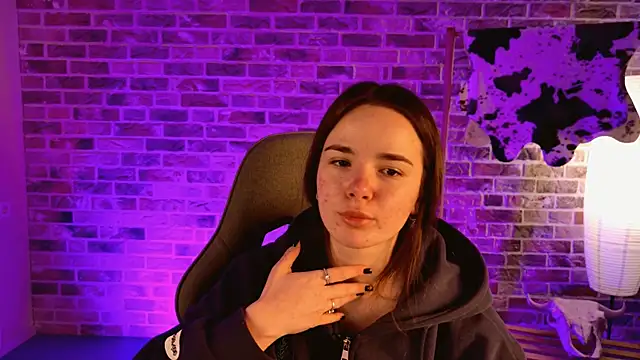 May Bloom online show from February 2026 06:21:02 AM