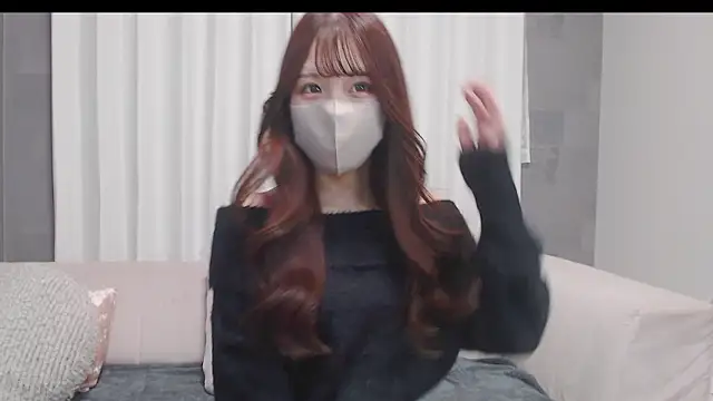 Snapshot of LOVE_MIREI_LOVE chatting on October 2025 12:49:01 PM LOVE MIREI LOVE online show from October 2025 12:49:01 PM