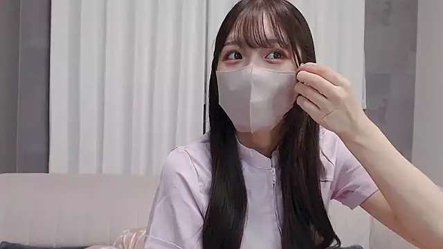 Snapshot of LOVE_MIREI_LOVE chatting on November 2025 11:31:02 AM LOVE MIREI LOVE online show from November 2025 11:31:02 AM