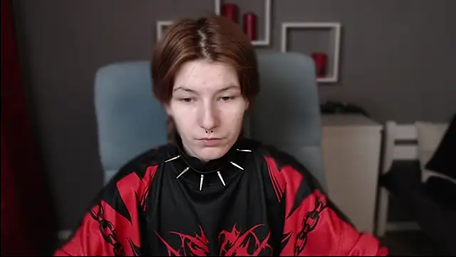 Snapshot of guitarandangell chatting on December 2025 12:20:01 PM guitarandangell online show from December 2025 12:20:01 PM