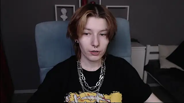 guitarandangell online show from February 2026 09:04:02 AM