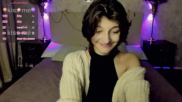 A Skyy online show from January 2026 08:43:01 PM