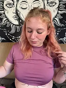 Snapshot of Onlymiasophie chatting on February 2026 01:21:01 PM Onlymiasophie online show from February 2026 01:21:01 PM