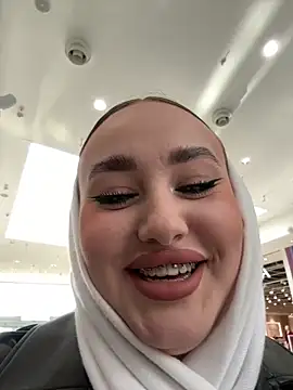 KiraSunshine online show from November 2025 03:30:02 AM