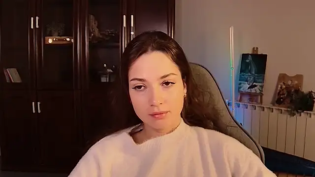 Snapshot of KiraVair chatting on November 2025 05:28:02 AM KiraVair online show from November 2025 05:28:02 AM