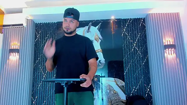 handsome boys22 online show from November 2025 12:17:01 PM