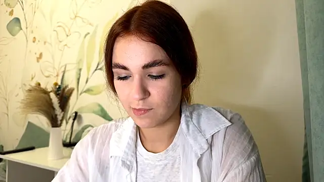 Snapshot of LunaAfrodita chatting on October 2025 06:25:02 PM LunaAfrodita online show from October 2025 06:25:02 PM