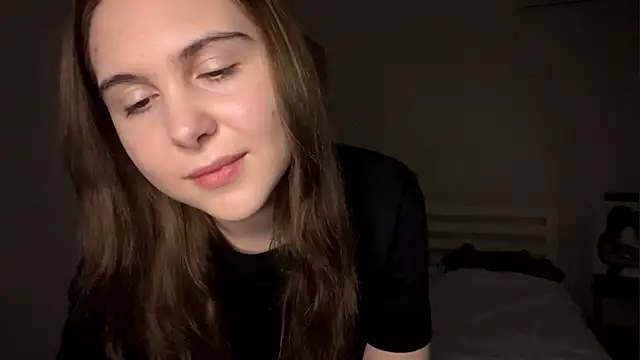 MyraLitterers online show from December 2025 03:17:01 PM