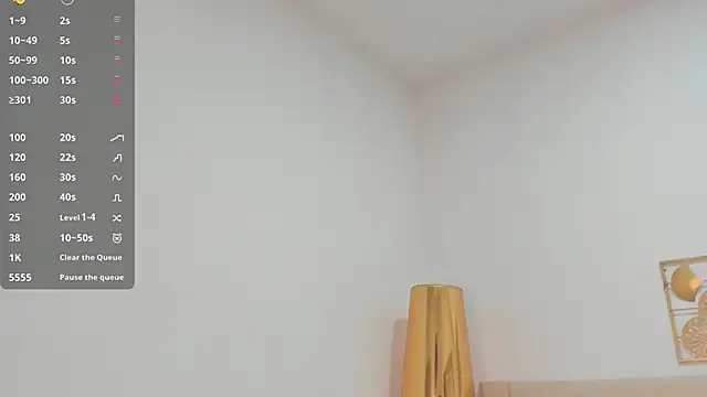 lucia lorenz online show from January 2026 11:14:01 AM