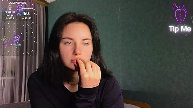 Kirunya online show from March 2026 07:19:01 PM