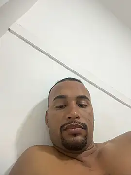 Snapshot of casalbrhot25 chatting on October 2025 09:57:01 PM casalbrhot25 online show from October 2025 09:57:01 PM