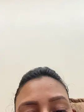 Snapshot of heenashai chatting on November 2025 03:11:01 PM heenashai online show from November 2025 03:11:01 PM