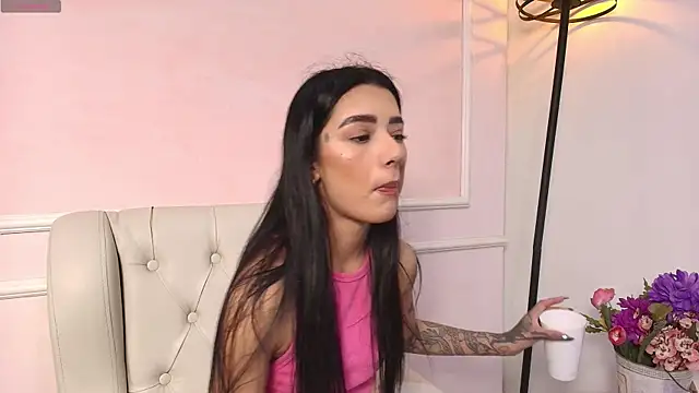 Snapshot of Scarlett_Keller chatting on December 2025 06:13:02 PM Scarlett Keller online show from December 2025 06:13:02 PM