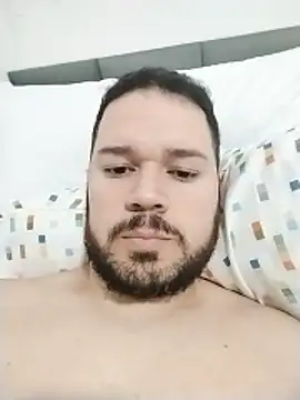 Snapshot of Branquinhowm chatting on January 2026 02:28:02 AM Branquinhowm online show from January 2026 02:28:02 AM