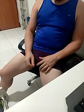 Snapshot of Branquinhowm chatting on March 2026 08:11:01 PM Branquinhowm online show from March 2026 08:11:01 PM