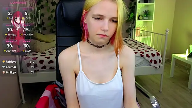 Snapshot of MitaSide chatting on November 2025 03:50:02 AM MitaSide online show from November 2025 03:50:02 AM