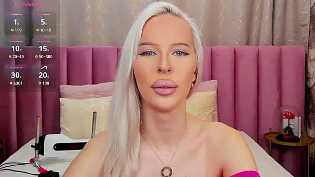 KailaCrystall online show from December 2025 01:22:02 AM