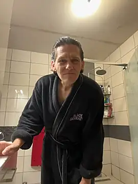 kon77777 online show from November 2025 04:22:02 AM