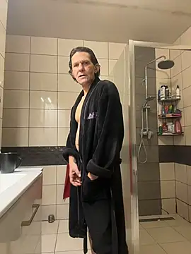 kon77777 online show from November 2025 05:13:02 AM