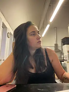 YourFrenchFeliciexo online show from December 2025 04:13:01 PM