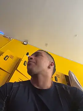 FreszX online show from February 2026 02:15:02 PM