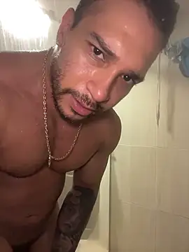 FreszX online show from March 2026 01:18:02 AM