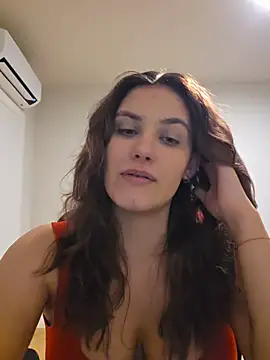 Snapshot of MiaRides19 chatting on May 2026 08:27:02 PM MiaRides19 online show from May 2026 08:27:02 PM