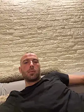 Rotteei1 online show from November 2025 06:59:02 AM