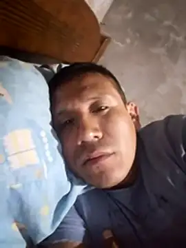 Snapshot of Juan199134 chatting on March 2026 04:03:02 AM Juan199134 online show from March 2026 04:03:02 AM