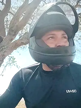 Snapshot of peladowisk chatting on December 2025 02:11:01 PM peladowisk online show from December 2025 02:11:01 PM