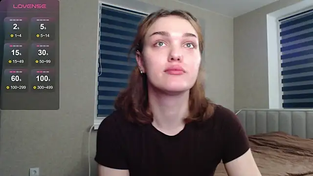EmiliaRhodes online show from October 2025 10:19:01 PM